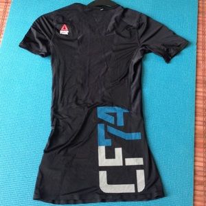Small Reebok CrossFit top in black with graphics